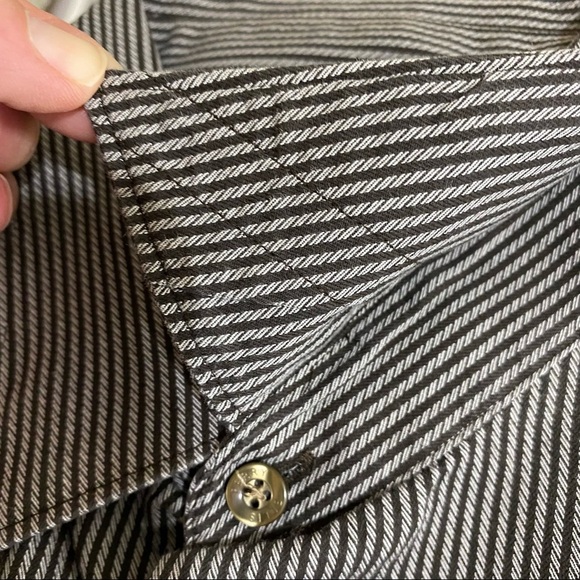 Perry Ellis Men’s Striped Long Sleeve Pocket Front Dress Shirt - Picture 8 of 9